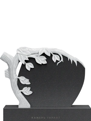 Памятник, символизирующий разные поколения семьи